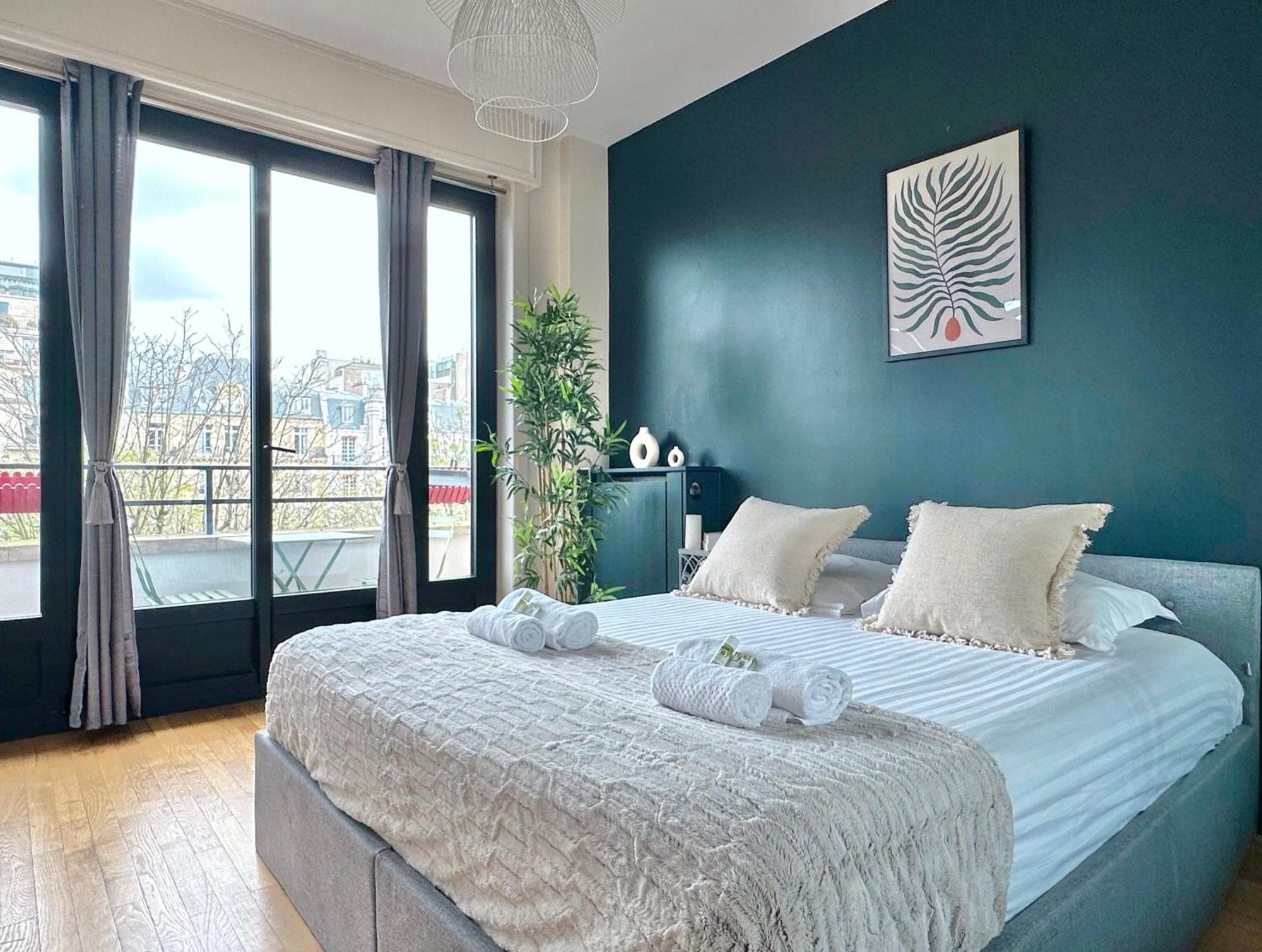 Stylish Apartment With A Balcony In Paris Exterior foto